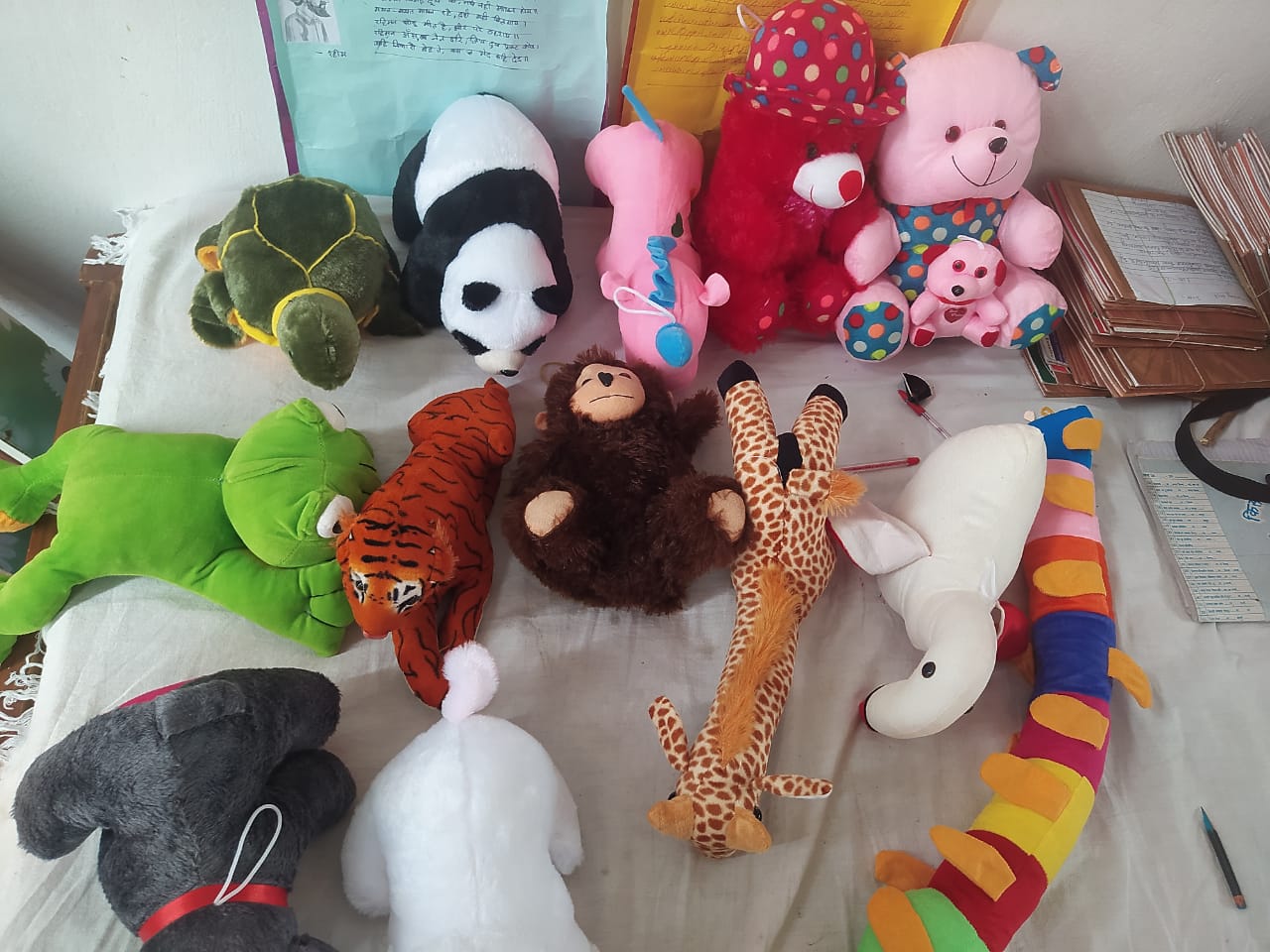 toys